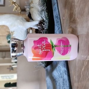 Sweet Pea B&BW body lotion
